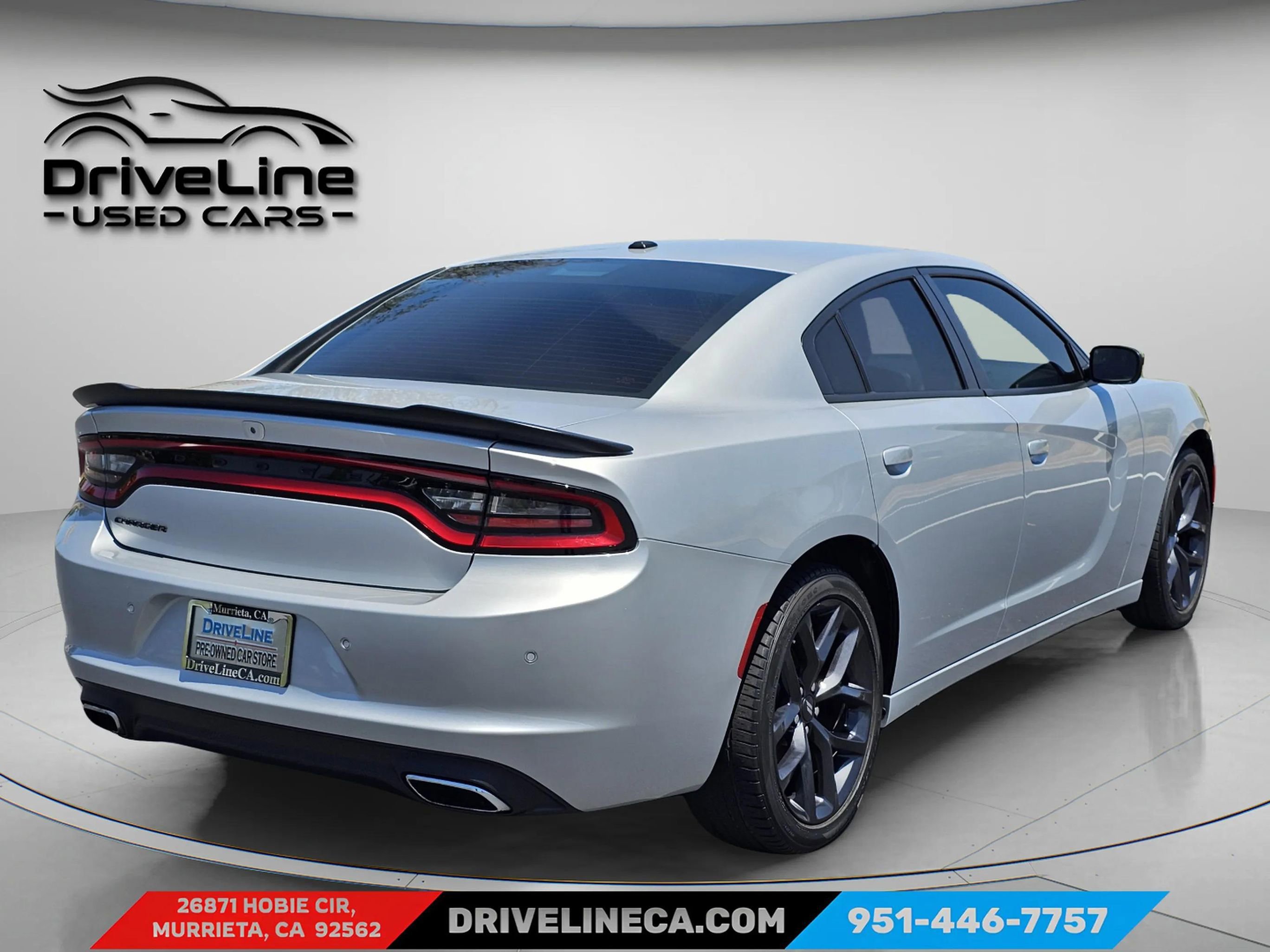Used 2022 Dodge Charger SXT w/ Blacktop Package RWD image 13
