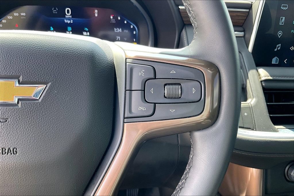 Used 2023 Chevrolet Tahoe High Country w/ Premium Package AWD/4WD image 27