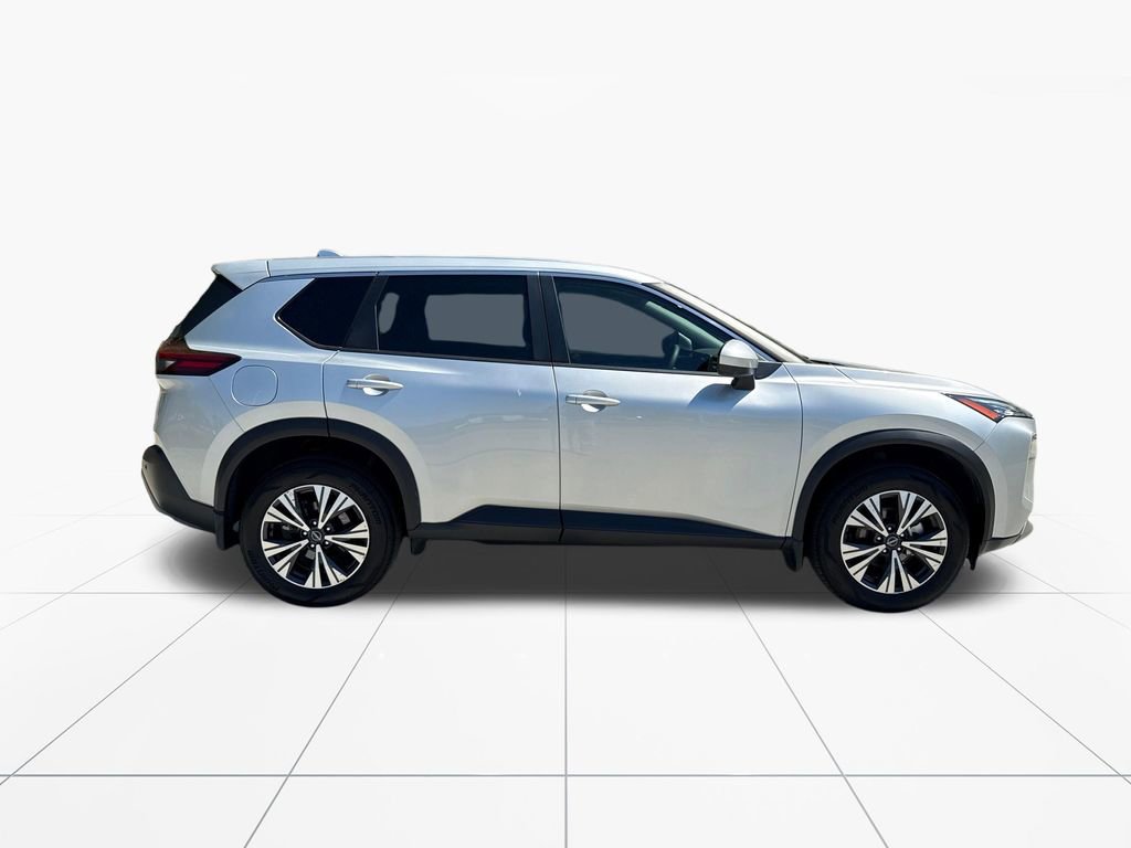 Used 2023 Nissan Rogue SV AWD/4WD image 10