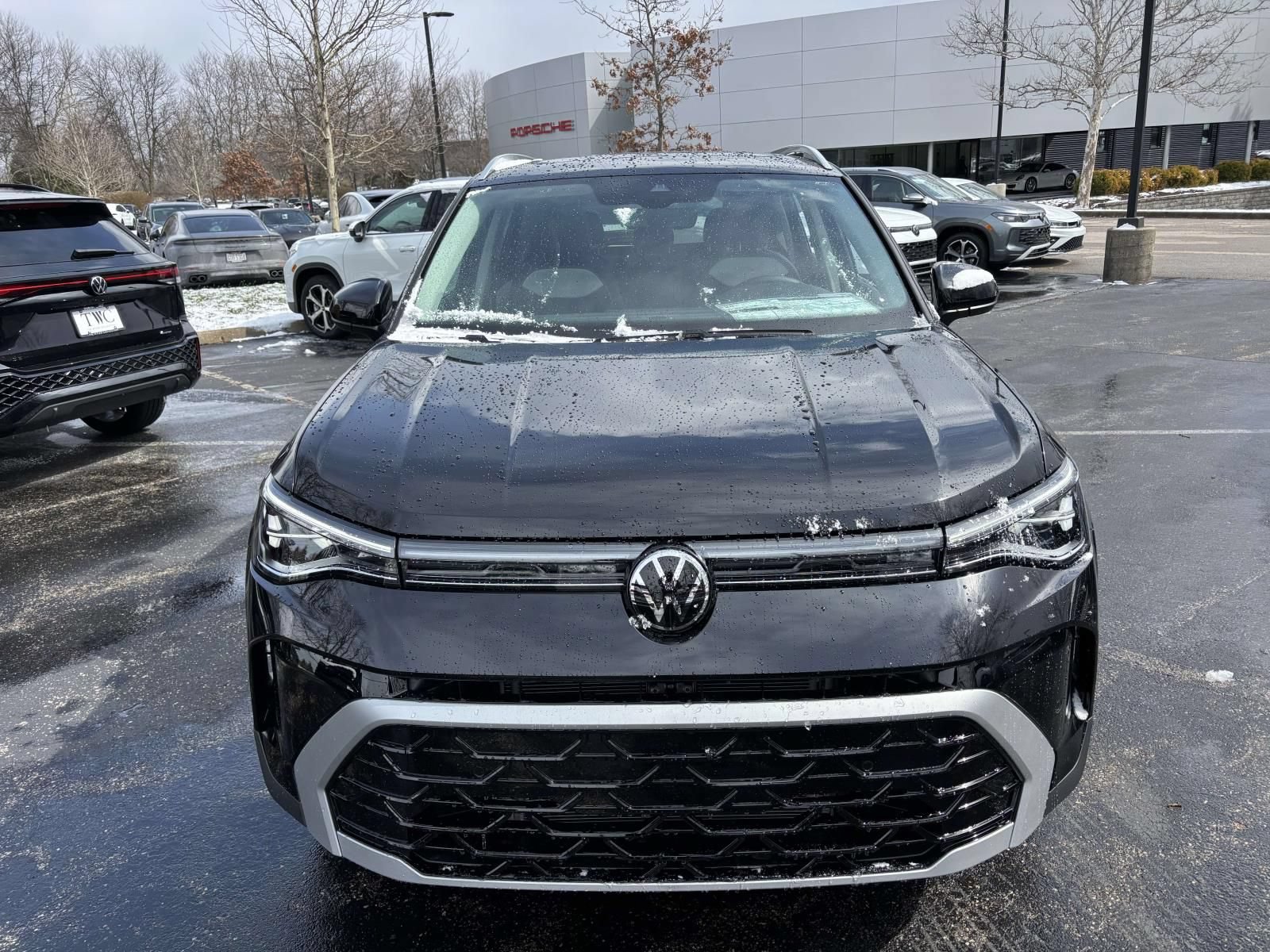 New 2026 Volkswagen Taos SEL AWD/4WD image 2