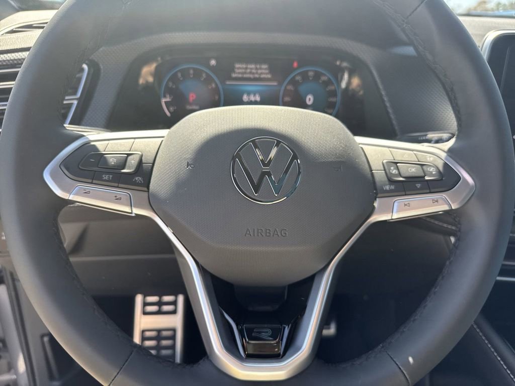 New 2025 Volkswagen Atlas Cross Sport SEL Premium R-Line image 23