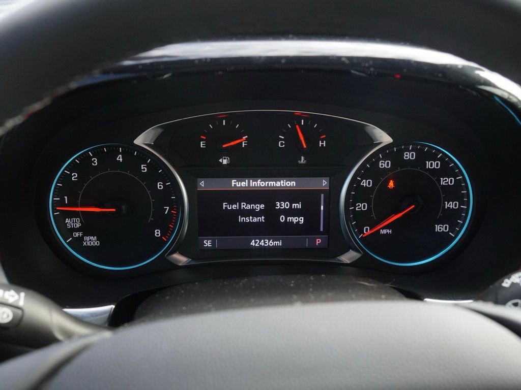 Used 2023 Chevrolet Traverse LT image 13