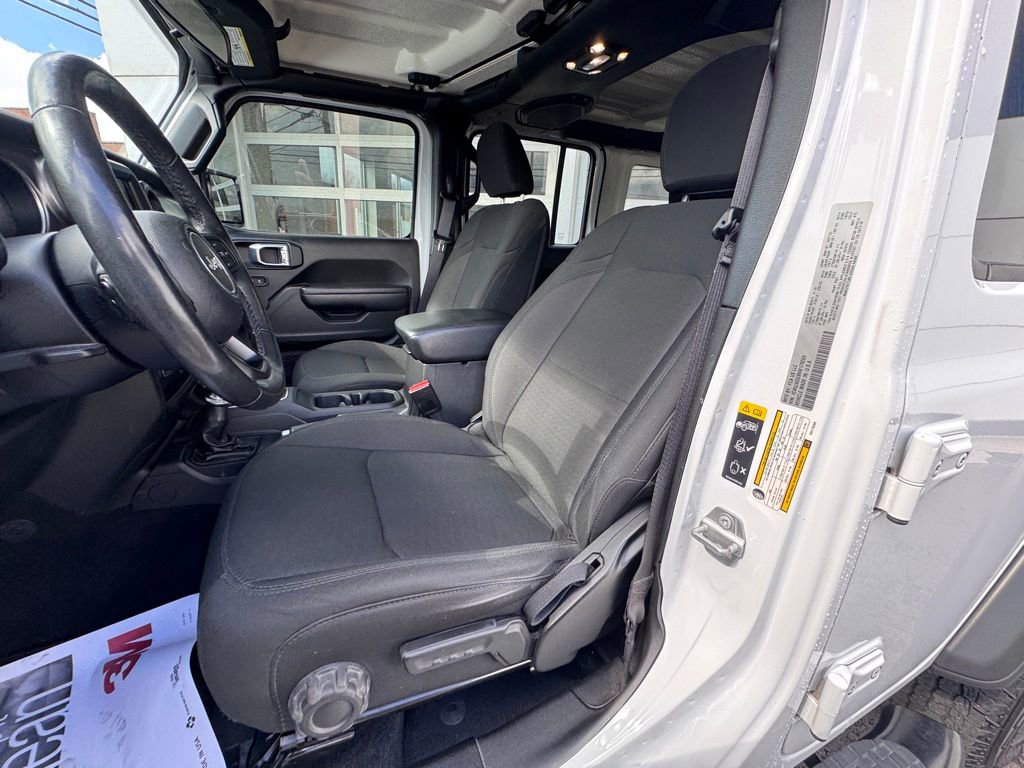 Used 2022 Jeep Wrangler Unlimited Sport image 10