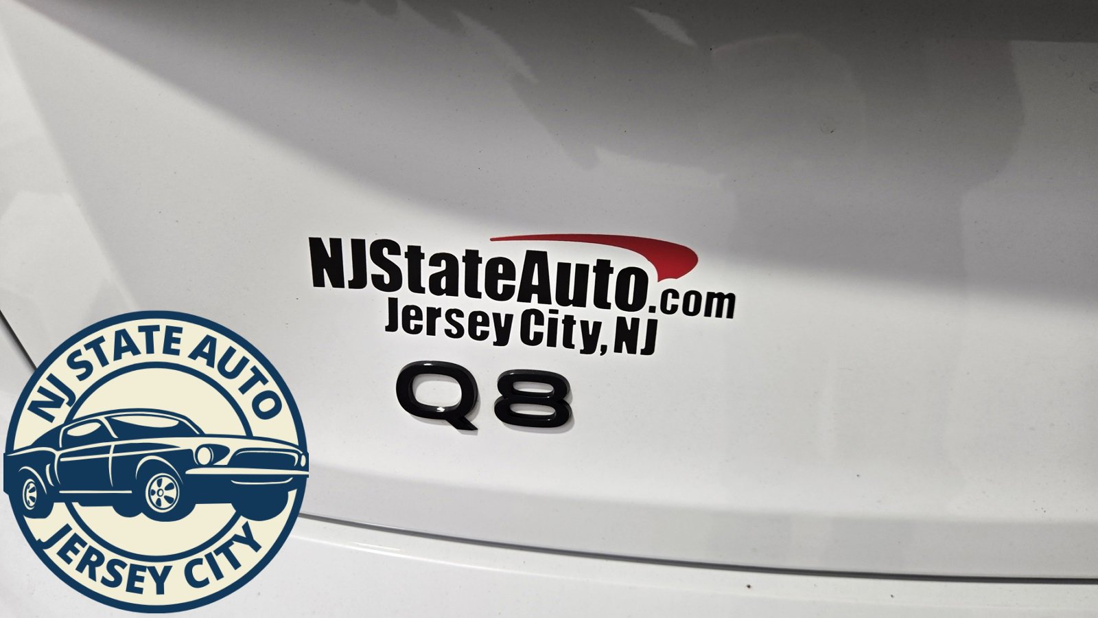 Used 2024 Audi Q8 e-tron Premium Plus image 33