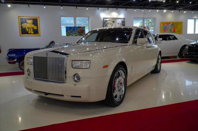 Used 2009 Rolls-Royce Phantom Sedan image 4