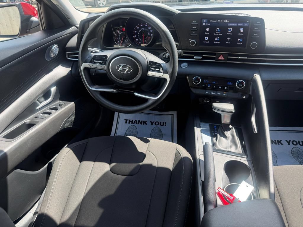 Certified 2023 Hyundai Elantra SEL FWD image 21