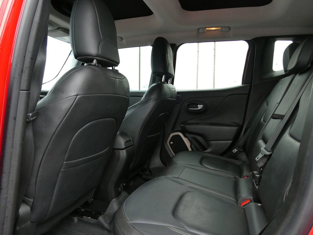Used 2016 Jeep Renegade Limited AWD/4WD image 17