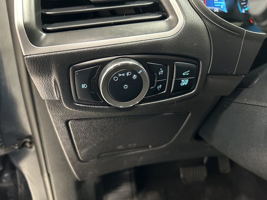 Certified 2024 Ford Edge SEL w/ Convenience Package AWD/4WD image 14