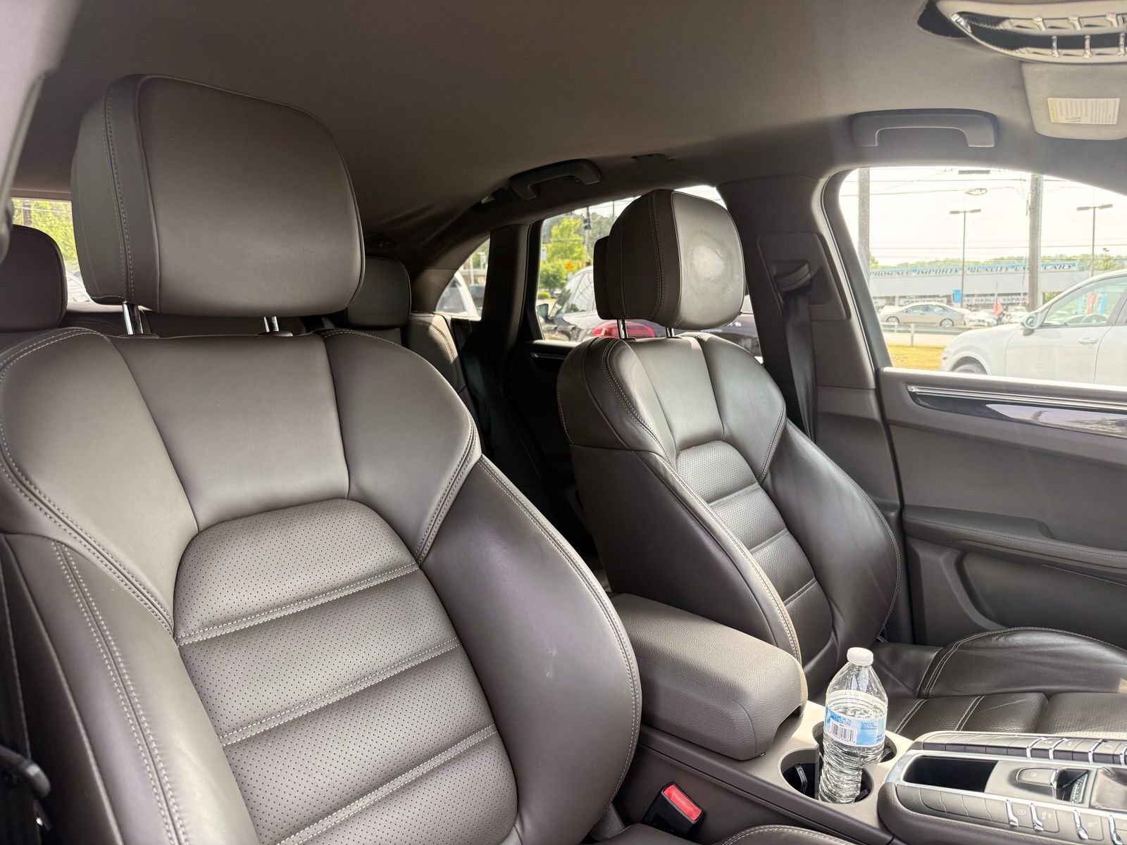 Used 2015 Porsche Macan S image 30