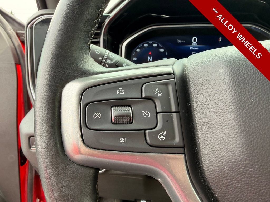 Used 2023 Chevrolet Silverado 1500 LT AWD/4WD image 18