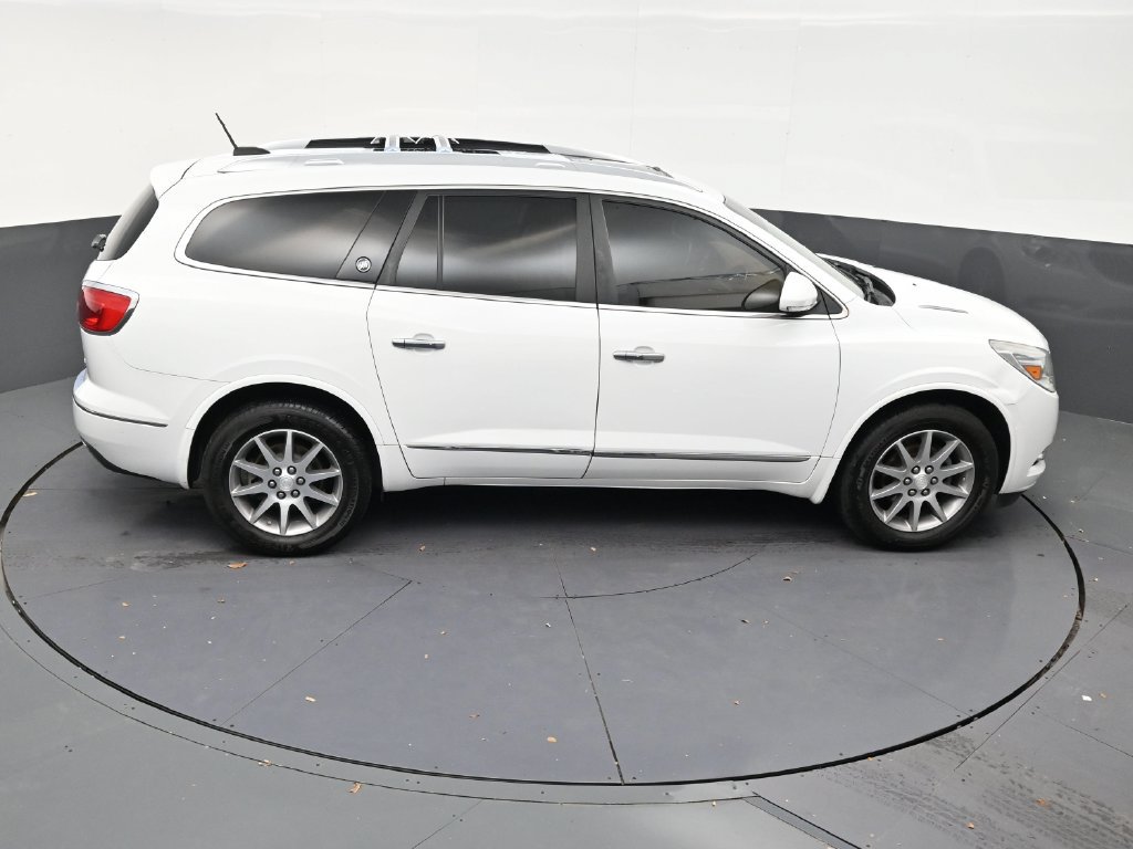 Used 2017 Buick Enclave Leather FWD image 17