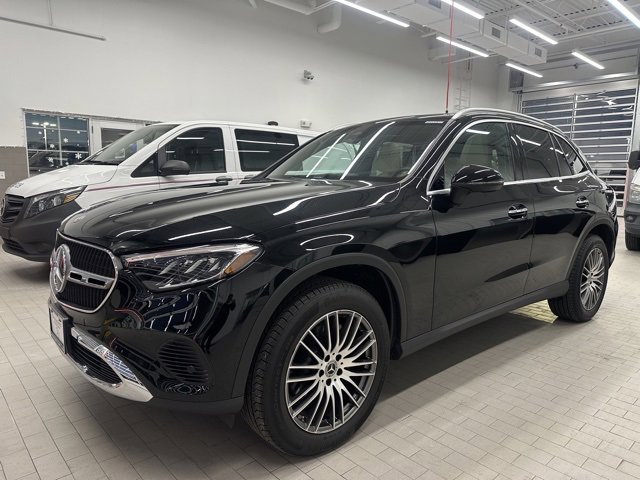 Certified 2024 Mercedes-Benz GLC 300 4MATIC image 7