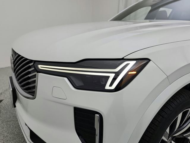 New 2026 Volvo XC90 B5 Core image 22