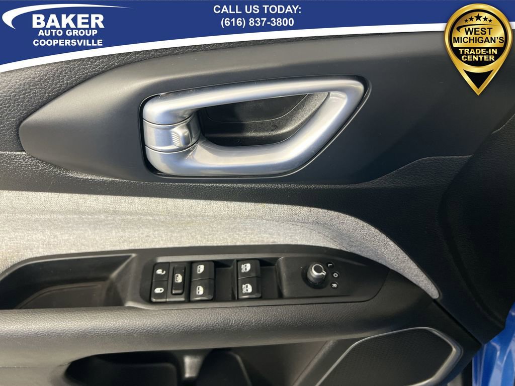 Used 2024 Jeep Compass Latitude image 22