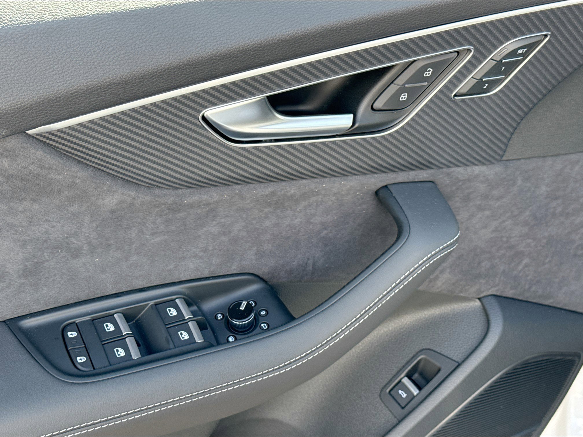 New 2026 Audi SQ7 Premium Plus image 22