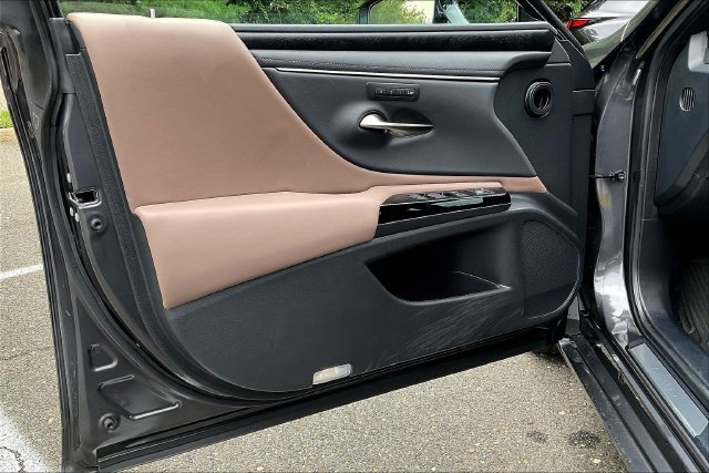 Certified 2024 Lexus ES 350 w/ Premium Package FWD image 19