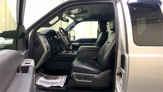 Used 2016 Ford F250 Lariat w/ Chrome Package image 29