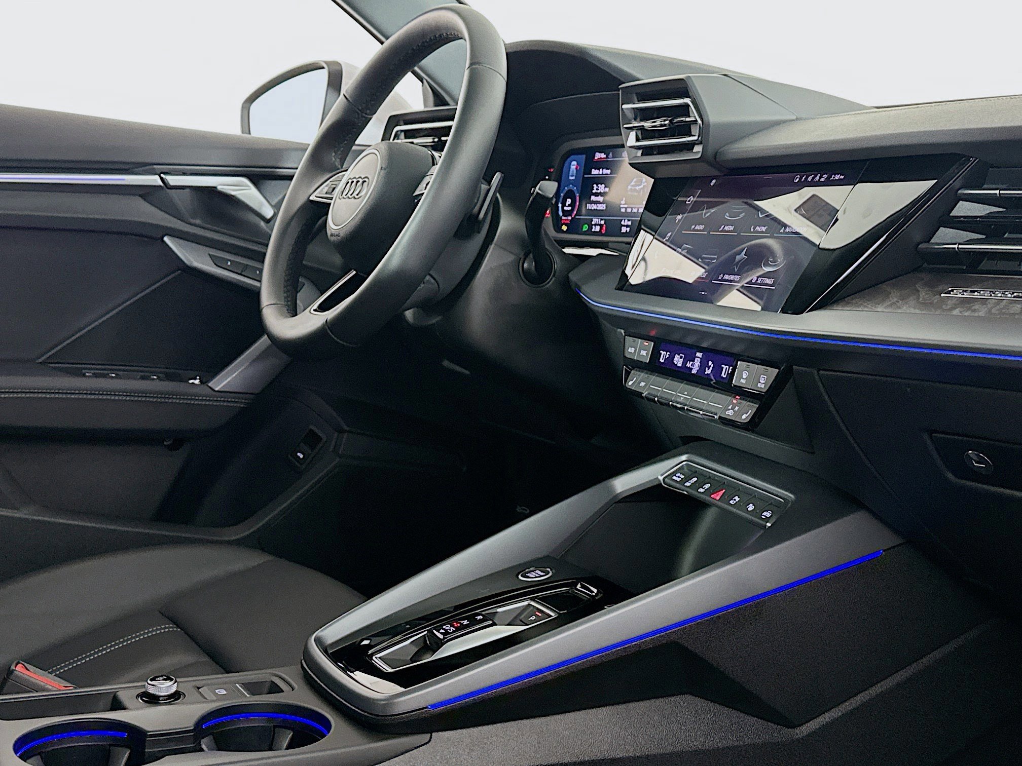 Used 2025 Audi A3 2.0T Premium w/ Convenience Package image 29