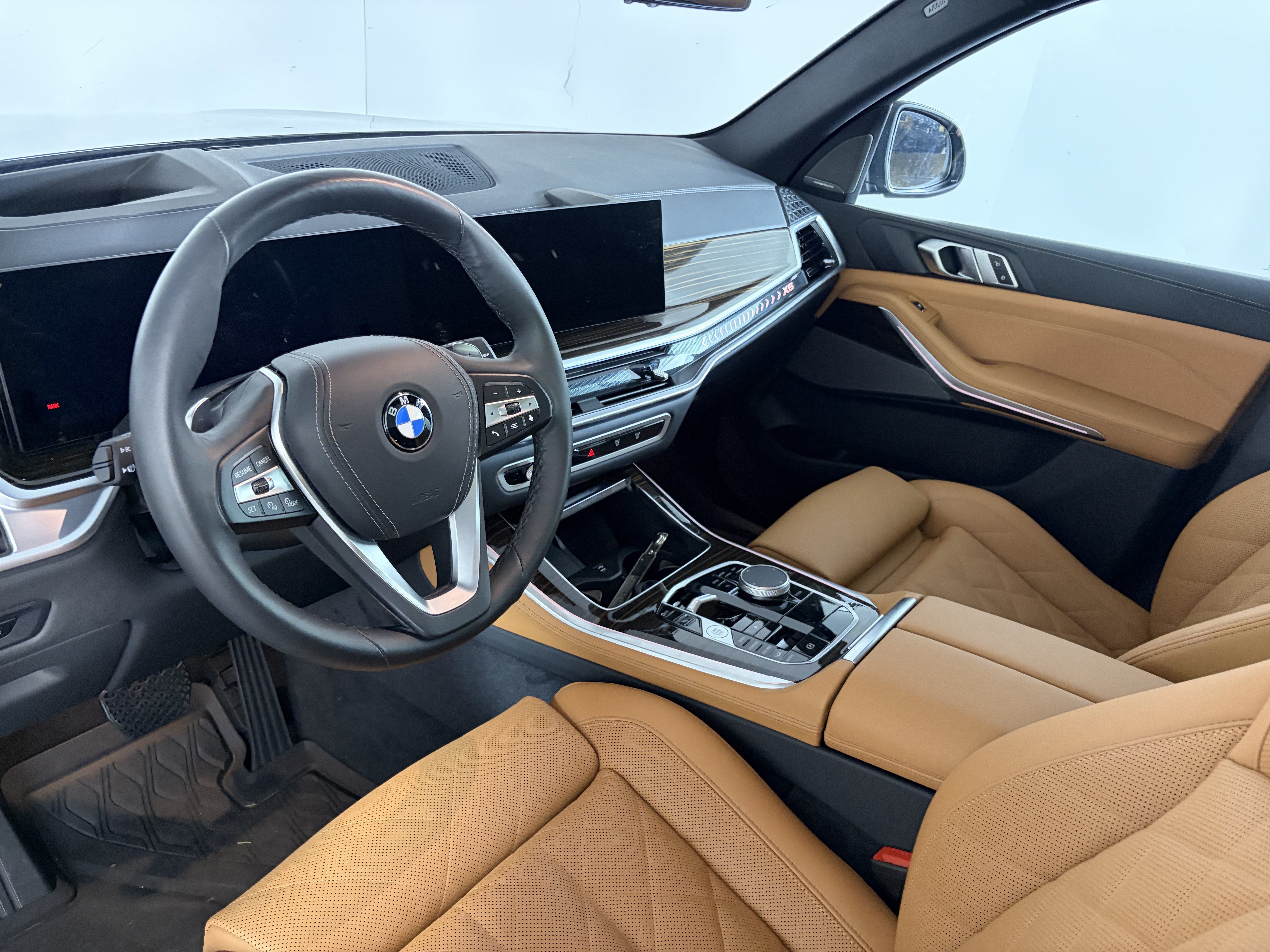 Used 2026 BMW X5 xDrive40i AWD/4WD image 10