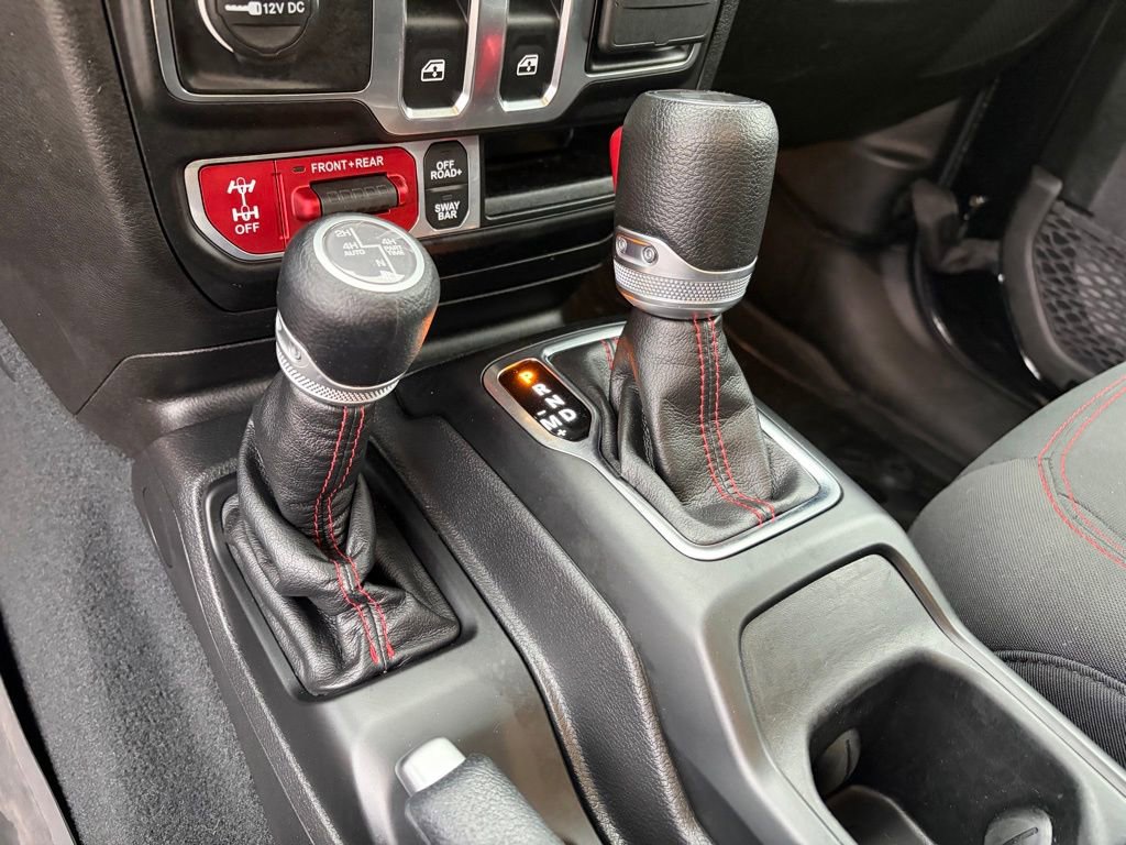 Used 2022 Jeep Wrangler Rubicon w/ Cold Weather Group image 25