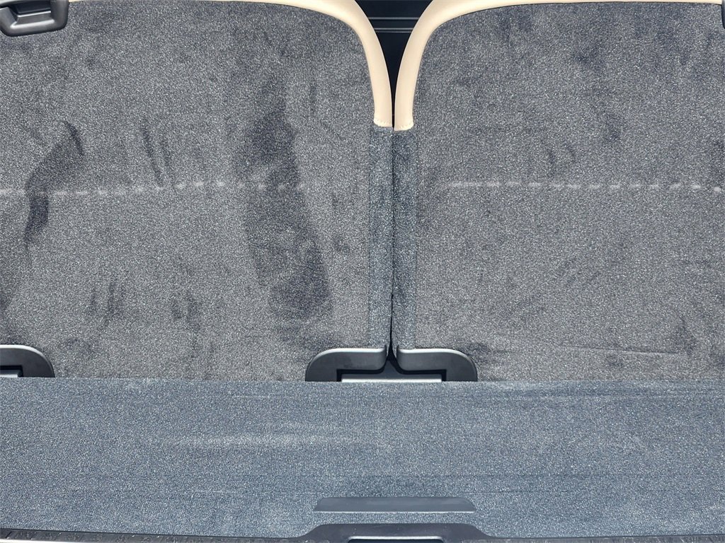 New 2026 Volvo XC90 B6 Ultra w/ Protection Package image 23