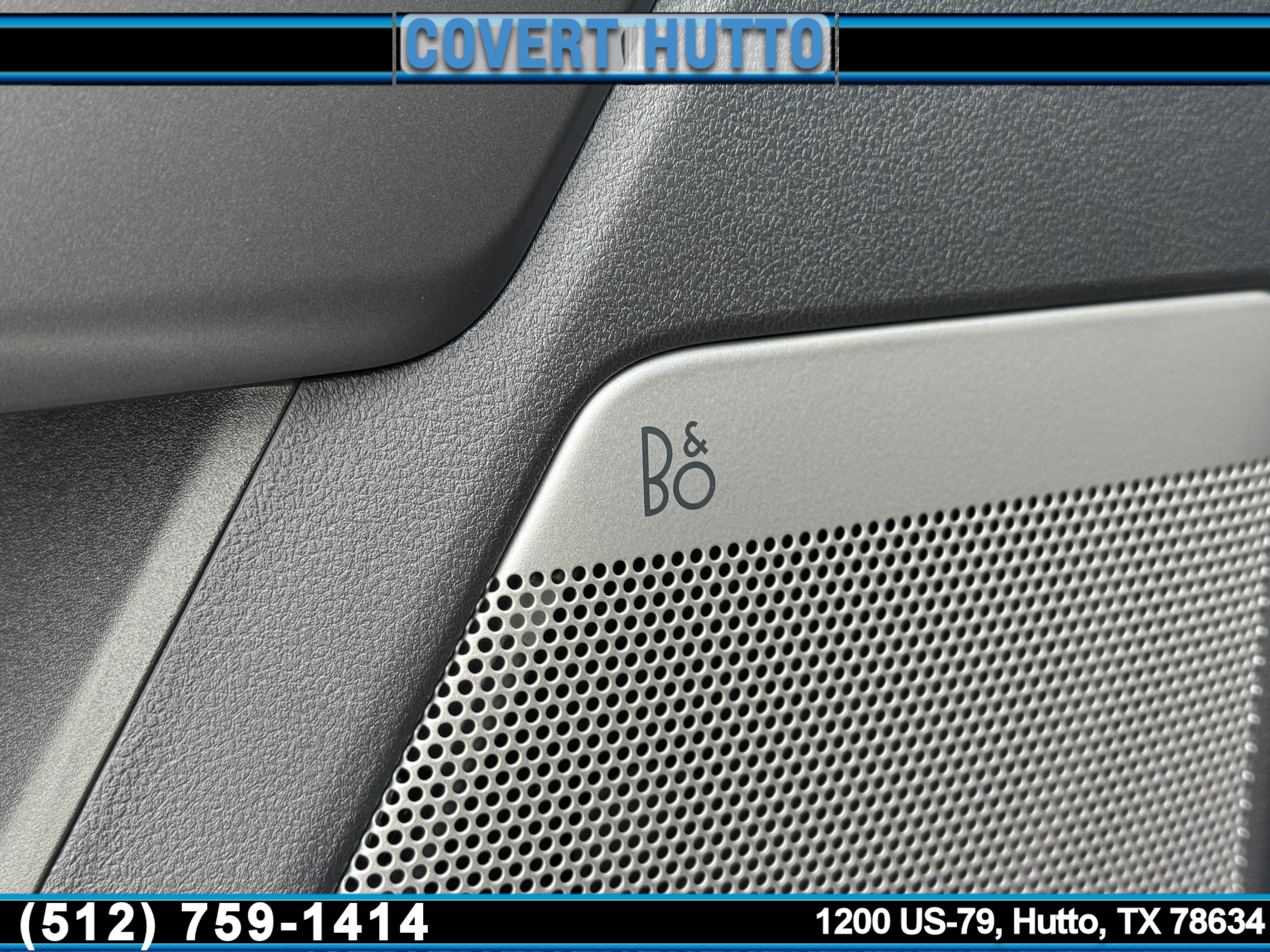 New 2026 Ford F250 Lariat w/ Black Appearance Package image 16