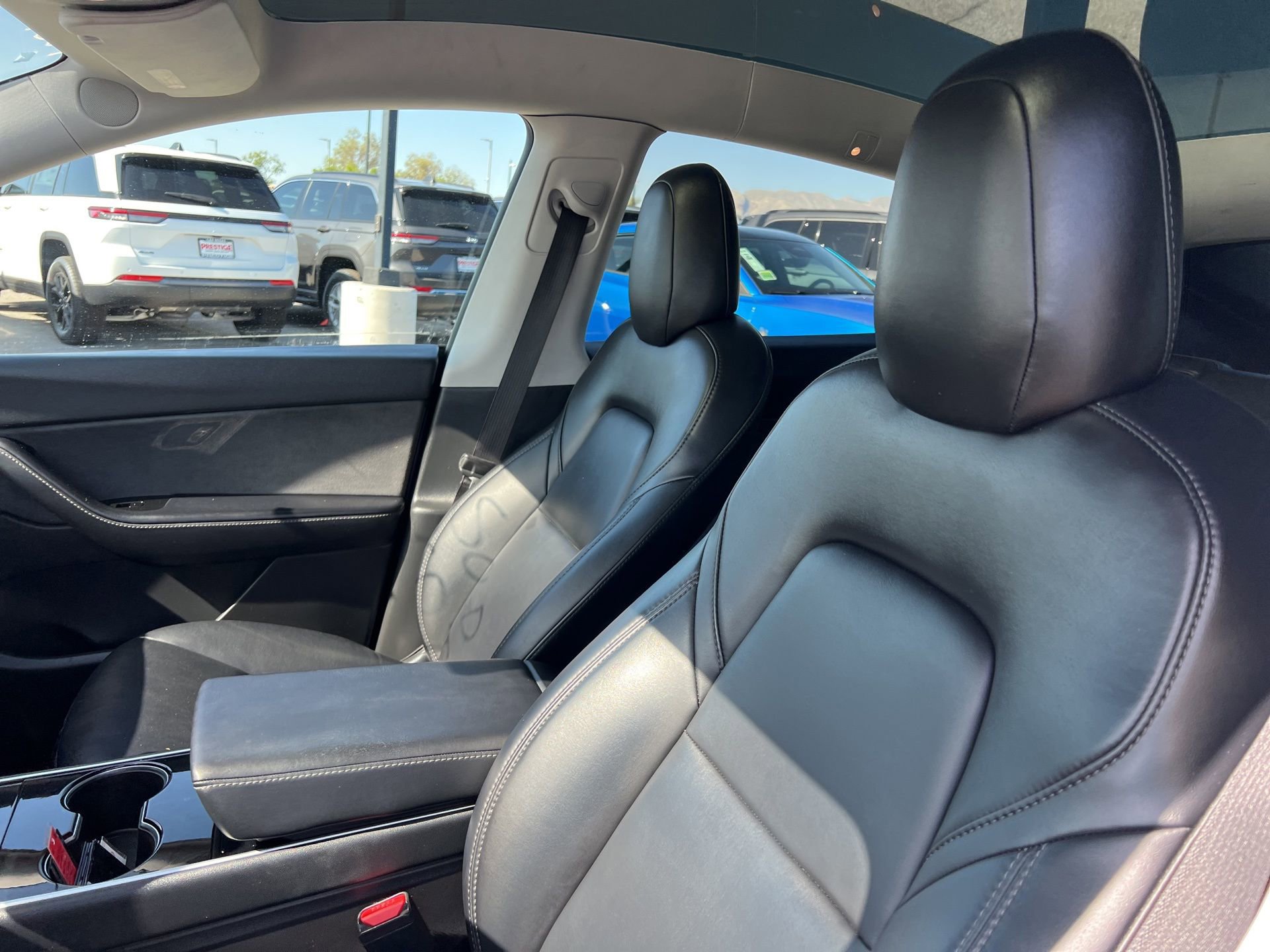 Used 2020 Tesla Model Y Long Range AWD/4WD image 28