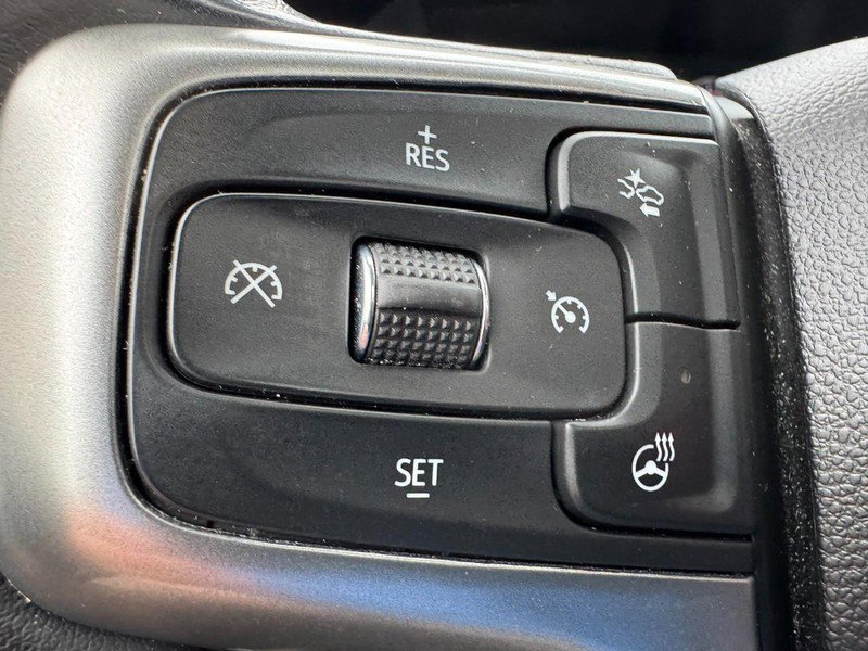 Used 2021 Chevrolet Tahoe Z71 w/ Luxury Package image 19