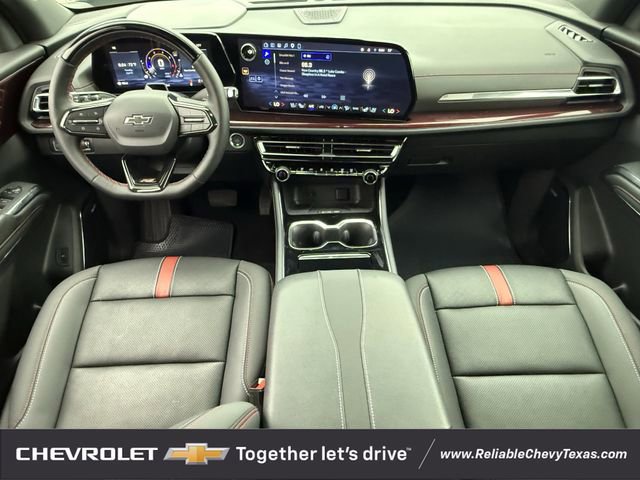 Used 2026 Chevrolet Traverse RS FWD image 11