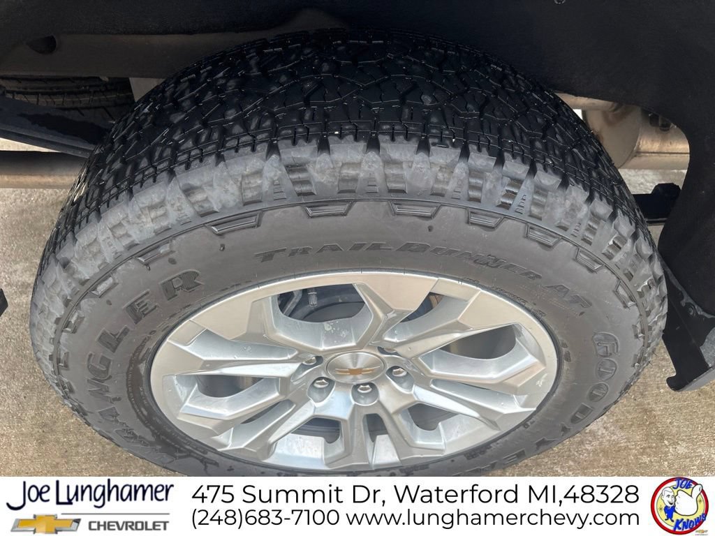 Used 2024 Chevrolet Silverado 1500 LTZ AWD/4WD image 12