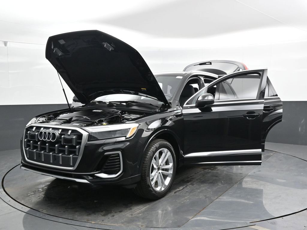 Used 2025 Audi Q7 3.0T Premium Plus w/ Premium Plus Package image 56