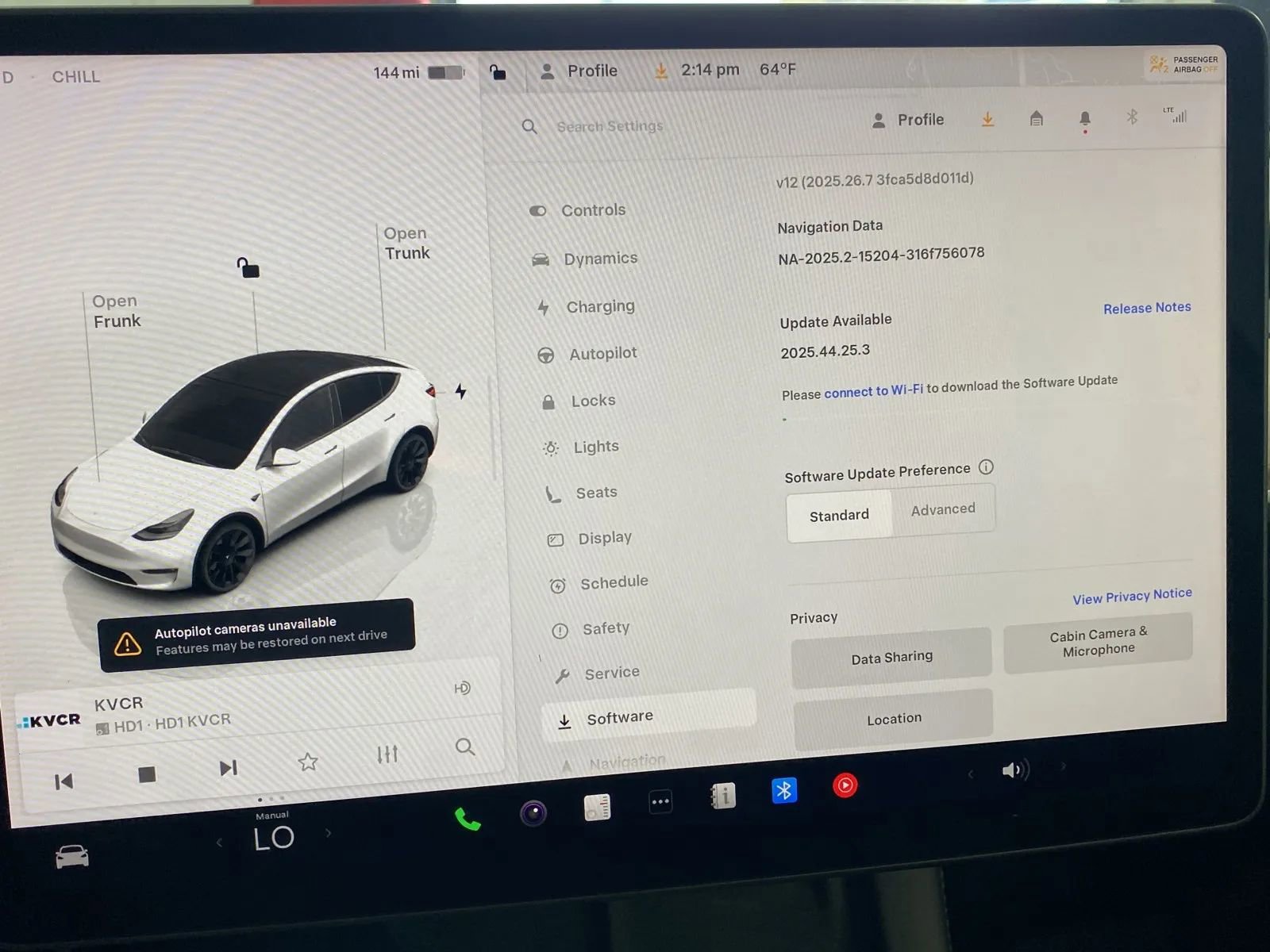 Used 2022 Tesla Model Y Long Range image 13