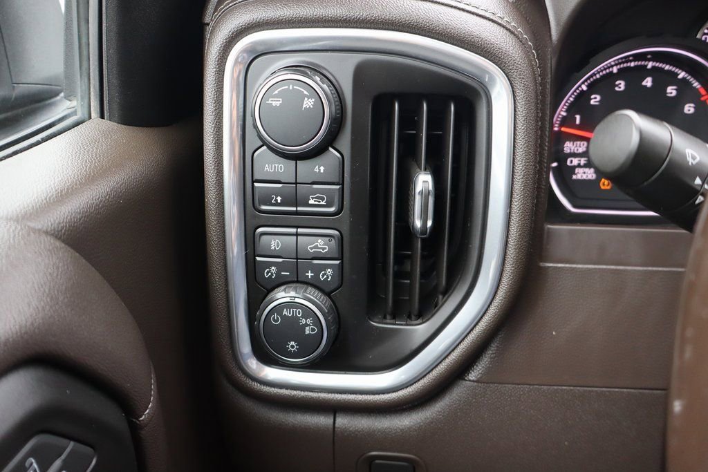 Used 2019 Chevrolet Silverado 1500 RST w/ All-Star Edition image 9