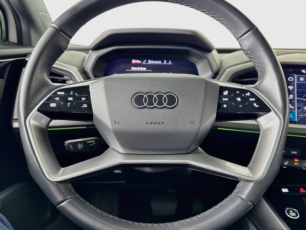 Used 2023 Audi Q4 e-tron Premium Plus RWD image 42