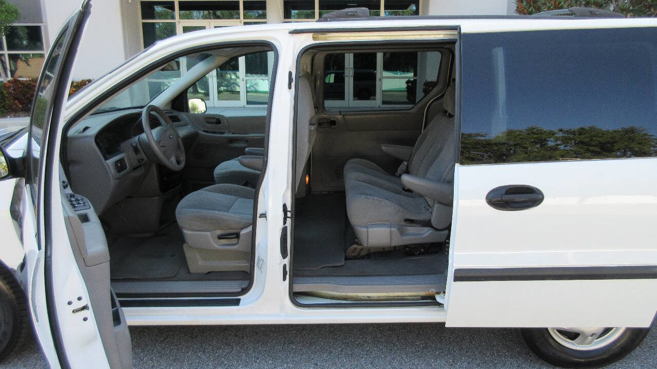 Used 2002 Ford Windstar LX image 13