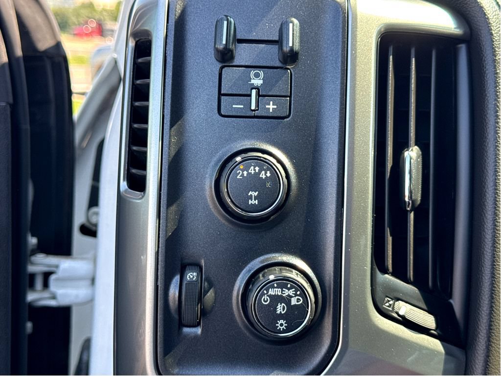 Used 2019 Chevrolet Silverado 3500 LTZ w/ Duramax Plus Package AWD/4WD image 12
