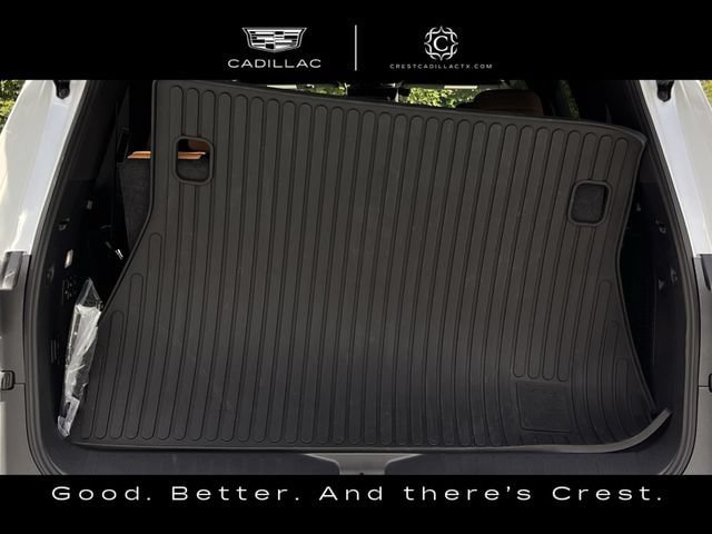 Used 2025 Lexus LX 600 4WD w/ Accessory Package (2T) image 31