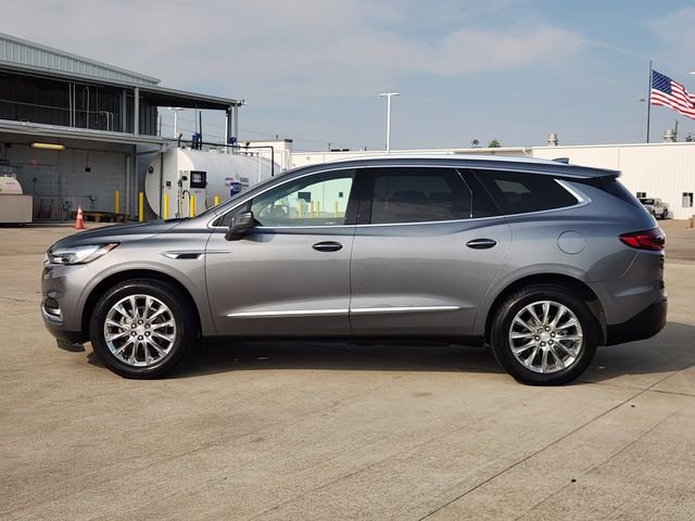 Used 2018 Buick Enclave Premium w/ Experience Buick Package FWD image 4