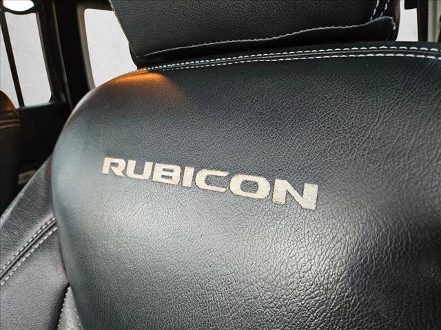 Used 2017 Jeep Wrangler Unlimited Rubicon w/ Connectivity Group image 14
