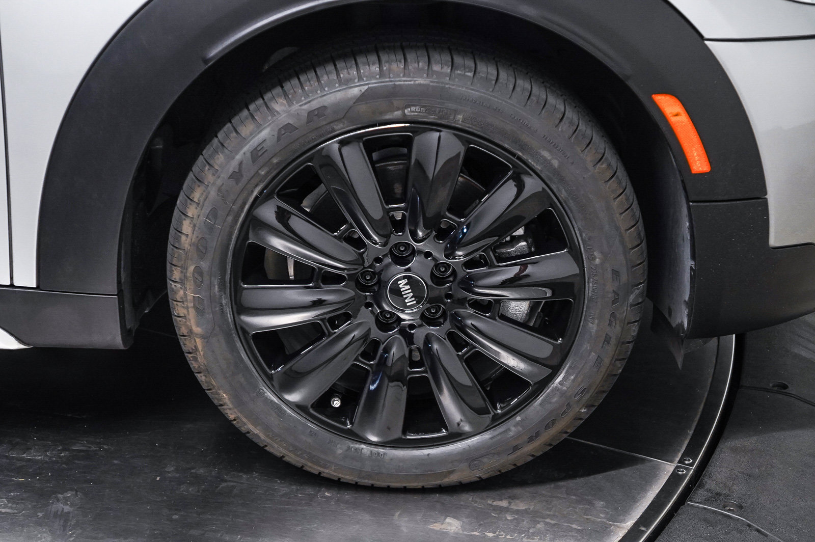 Certified 2024 MINI Cooper Countryman S FWD image 10