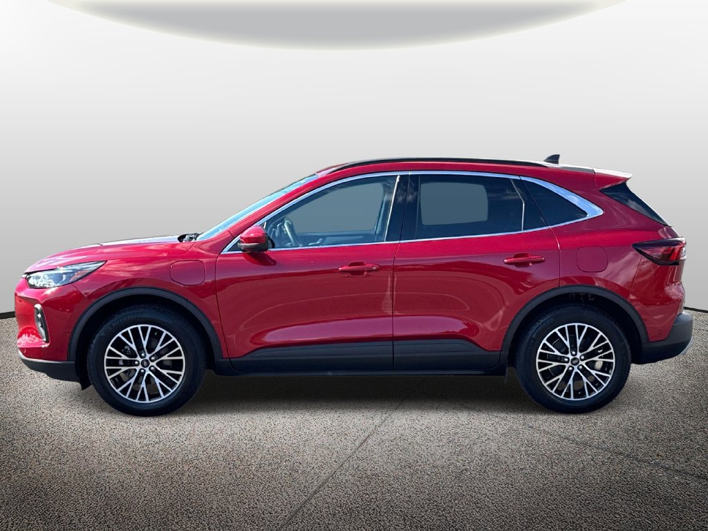 Used 2023 Ford Escape SE w/ PHEV Premium Package FWD image 3