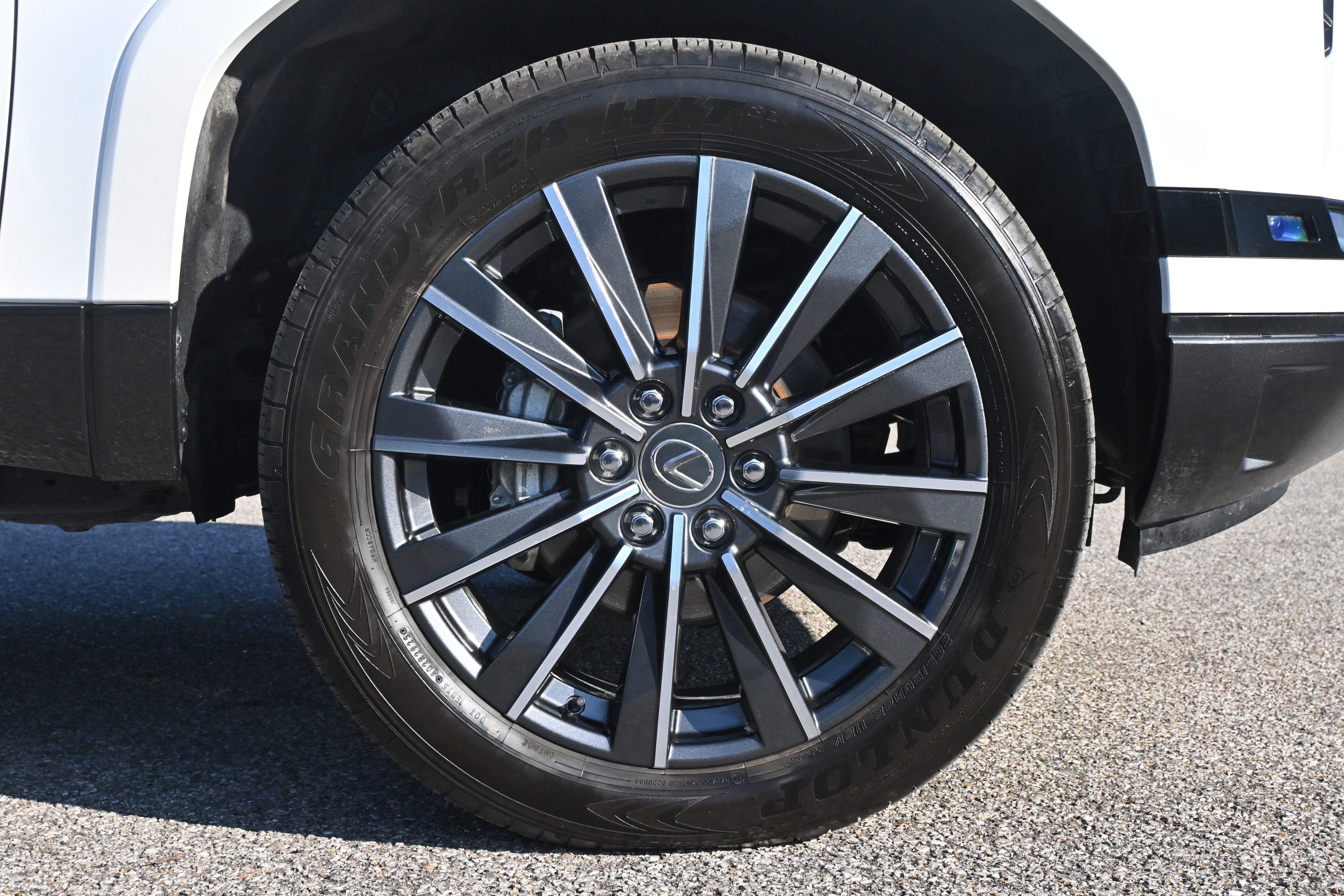 Used 2025 Lexus GX 550 GX 550 Luxury+ w/ Accessory Package (2T) image 24