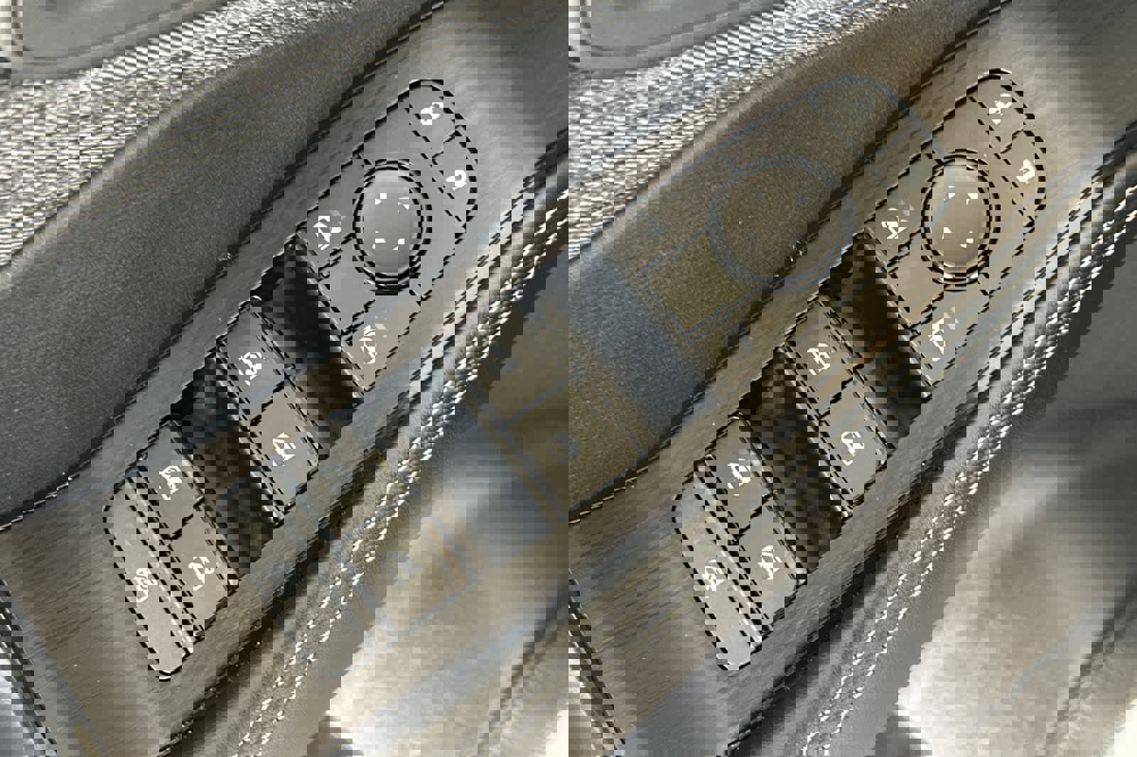 Used 2022 Nissan Rogue SV image 13