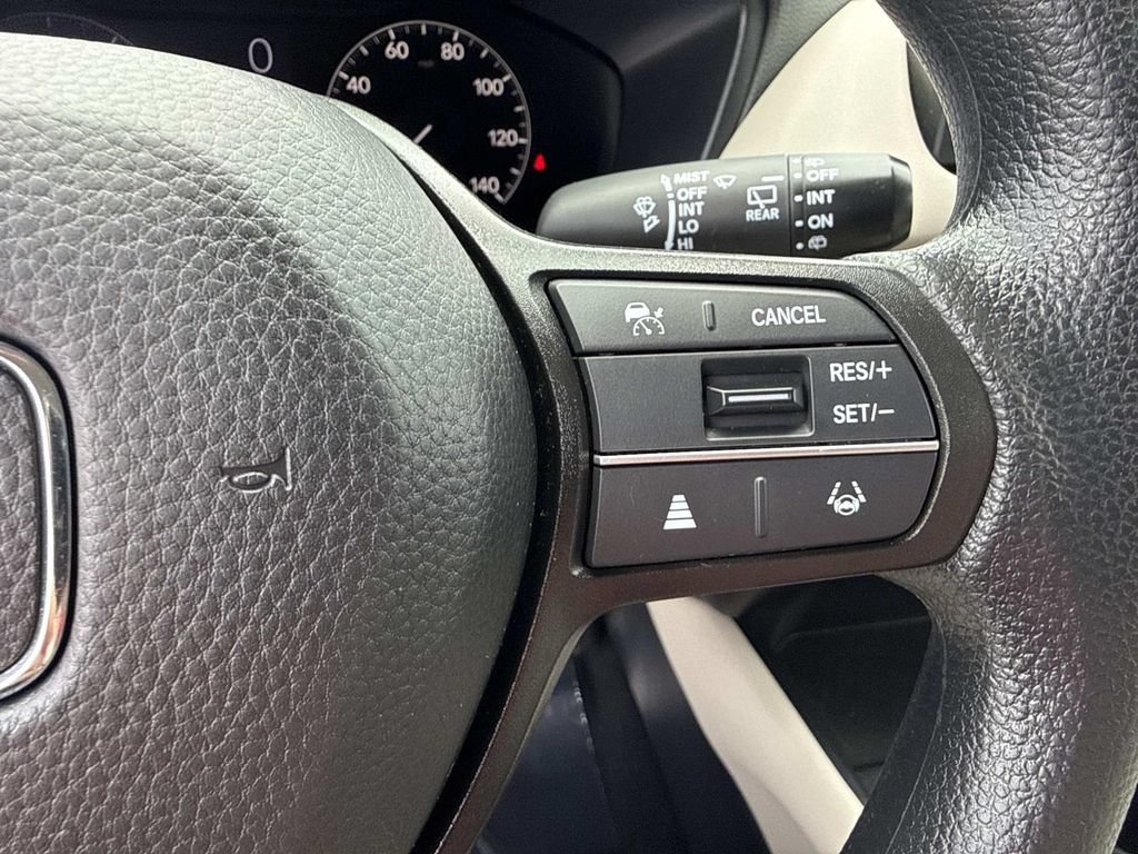 Used 2024 Honda HR-V LX image 33
