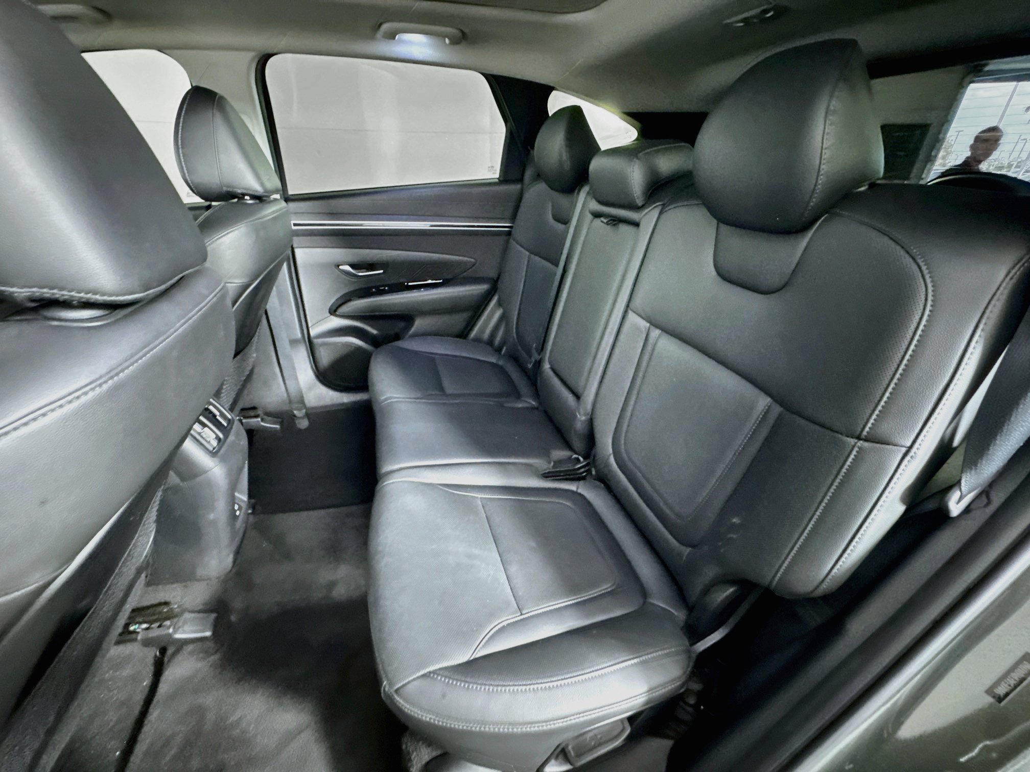 Used 2023 Hyundai Tucson Limited w/ Cargo Package FWD image 27