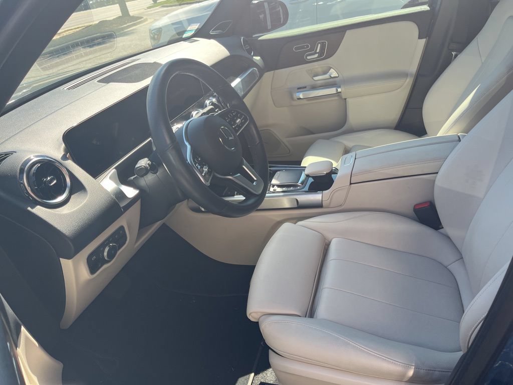 Certified 2023 Mercedes-Benz GLB 250 image 9