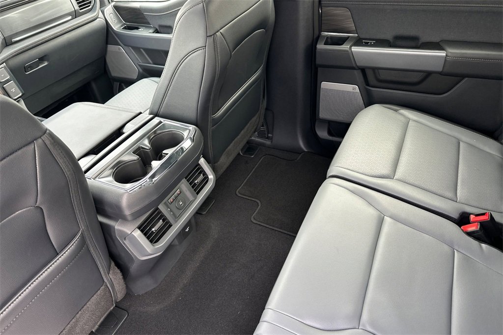 New 2025 Ford F150 Lightning Lariat image 9