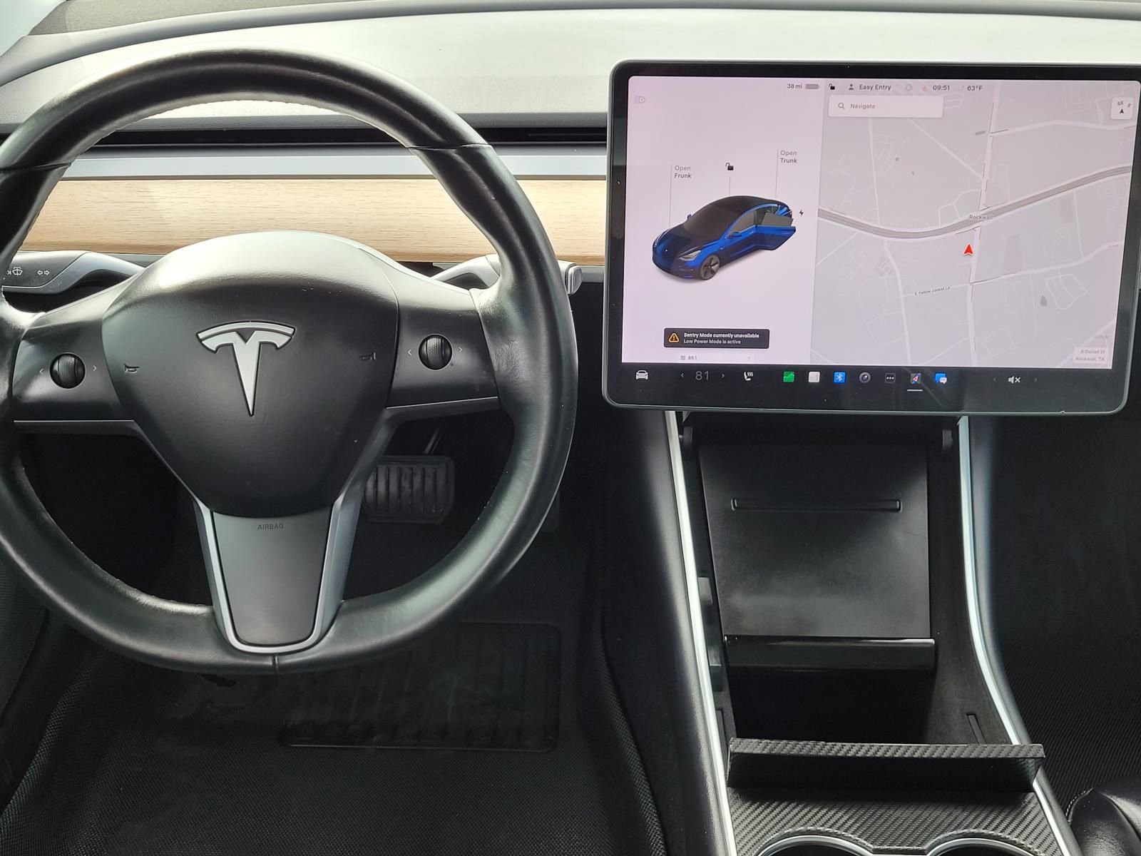 Used 2018 Tesla Model 3 Long Range image 17