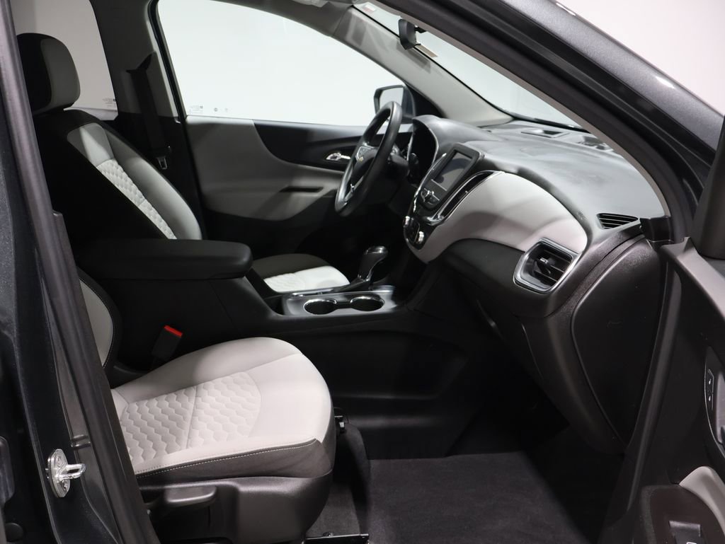 Used 2020 Chevrolet Equinox LT image 23