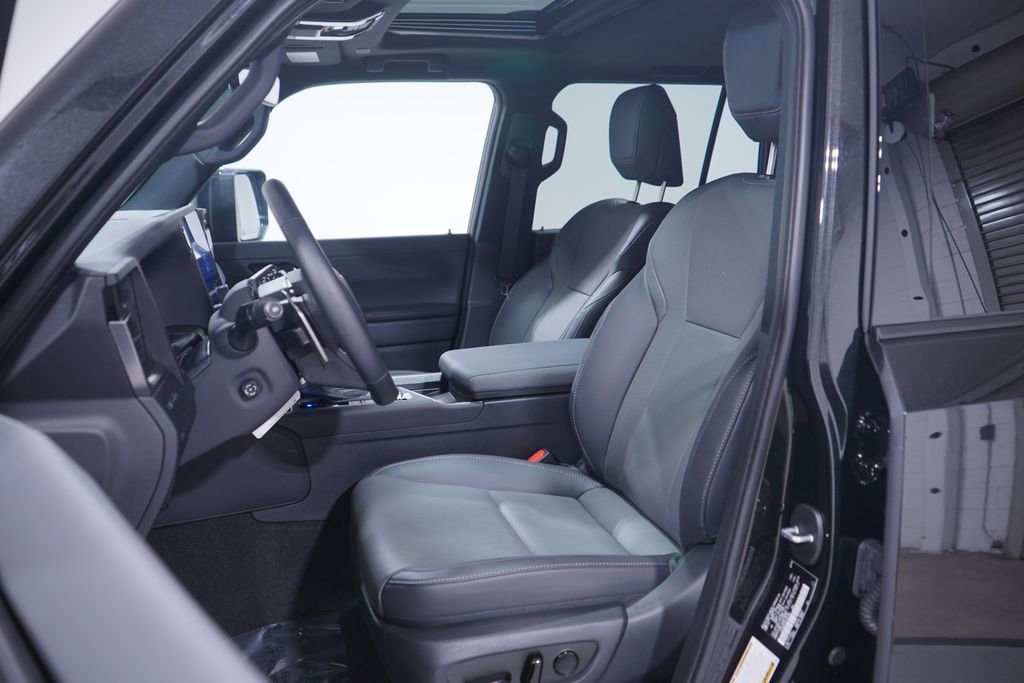 Used 2026 Lexus GX 550 w/ Accessory Package (2T) AWD/4WD image 7